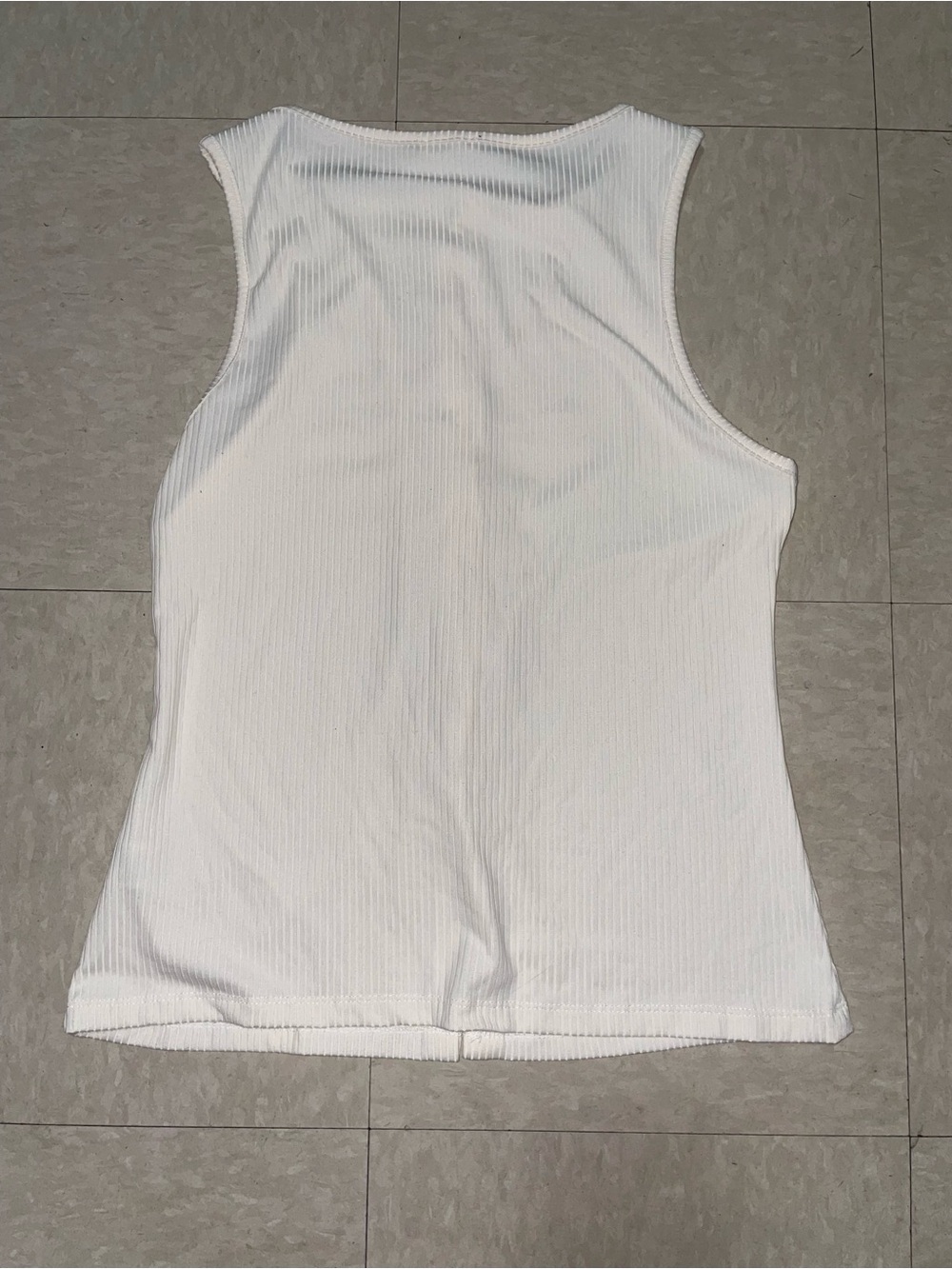 Button Front Rib Tank Top - Picture 3 of 4